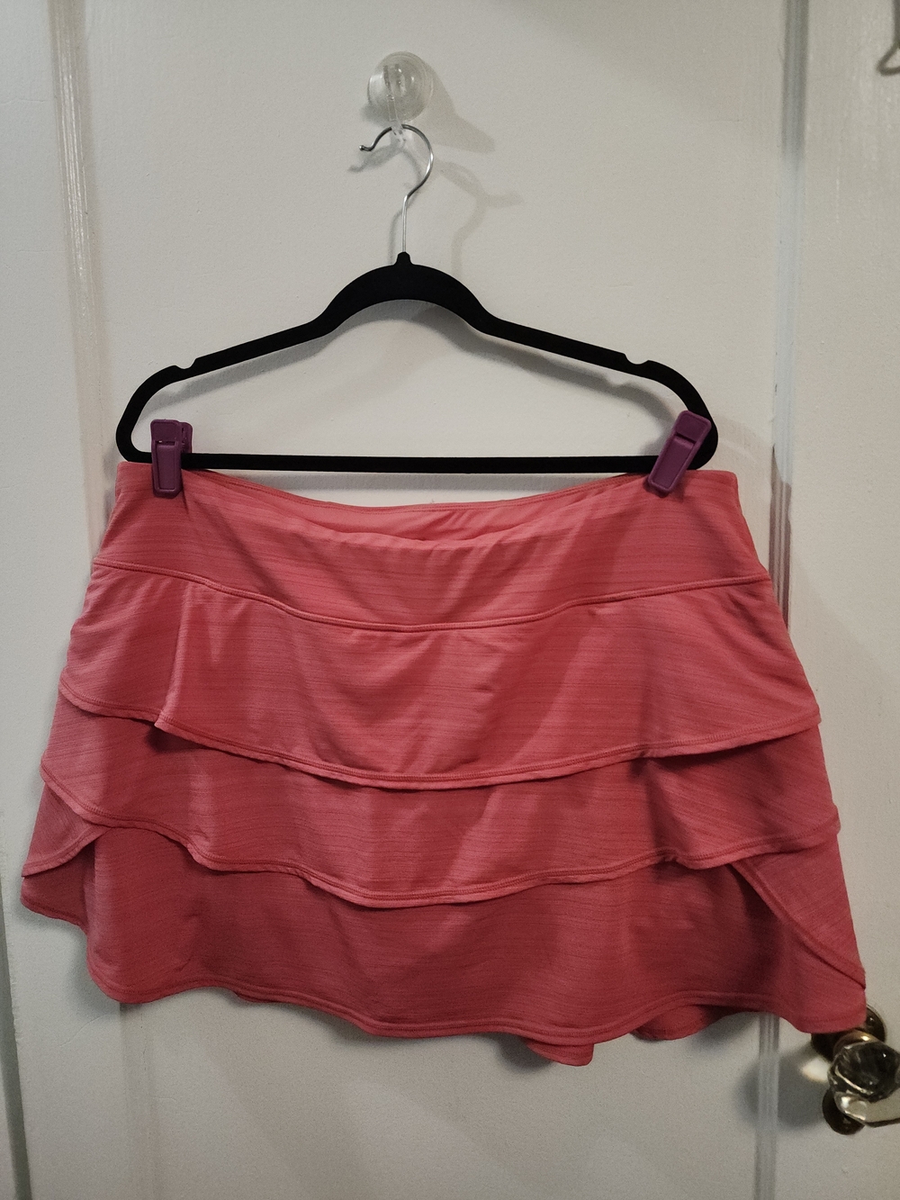Women’s Coral Tiered Ruffle Skort